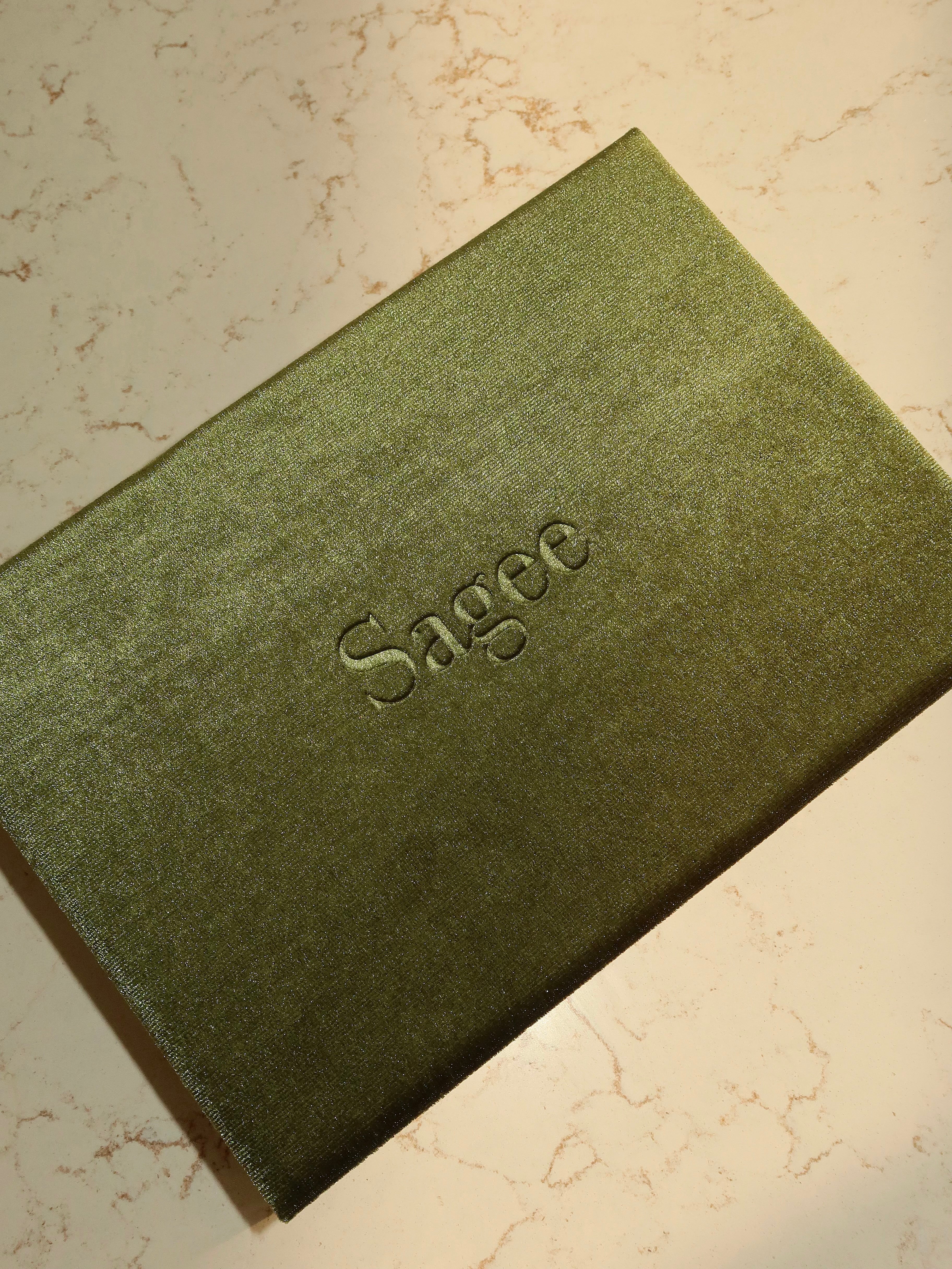 Sagee Iconic Jewelry Box
