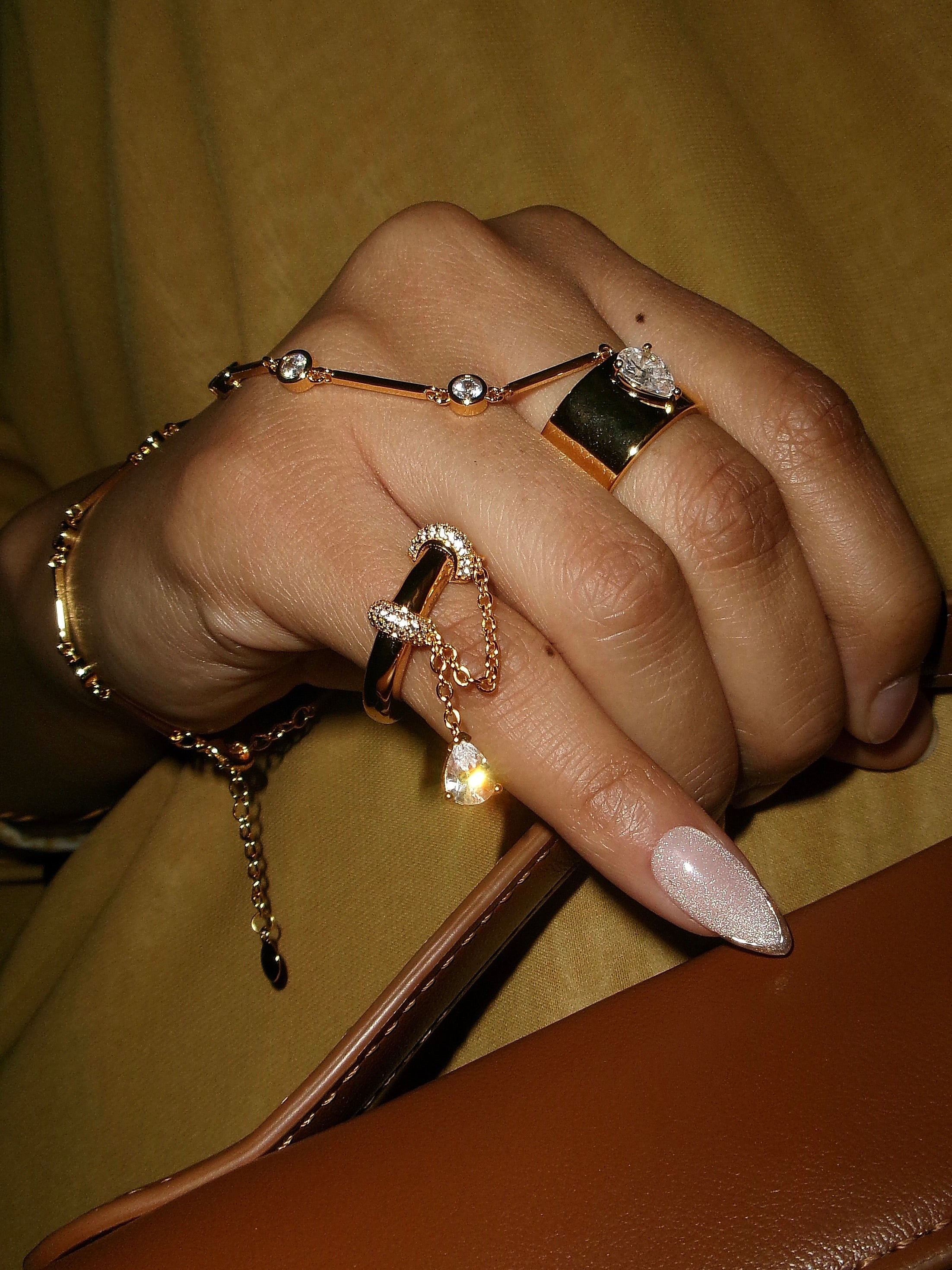 Goddess Aura Hand Chain