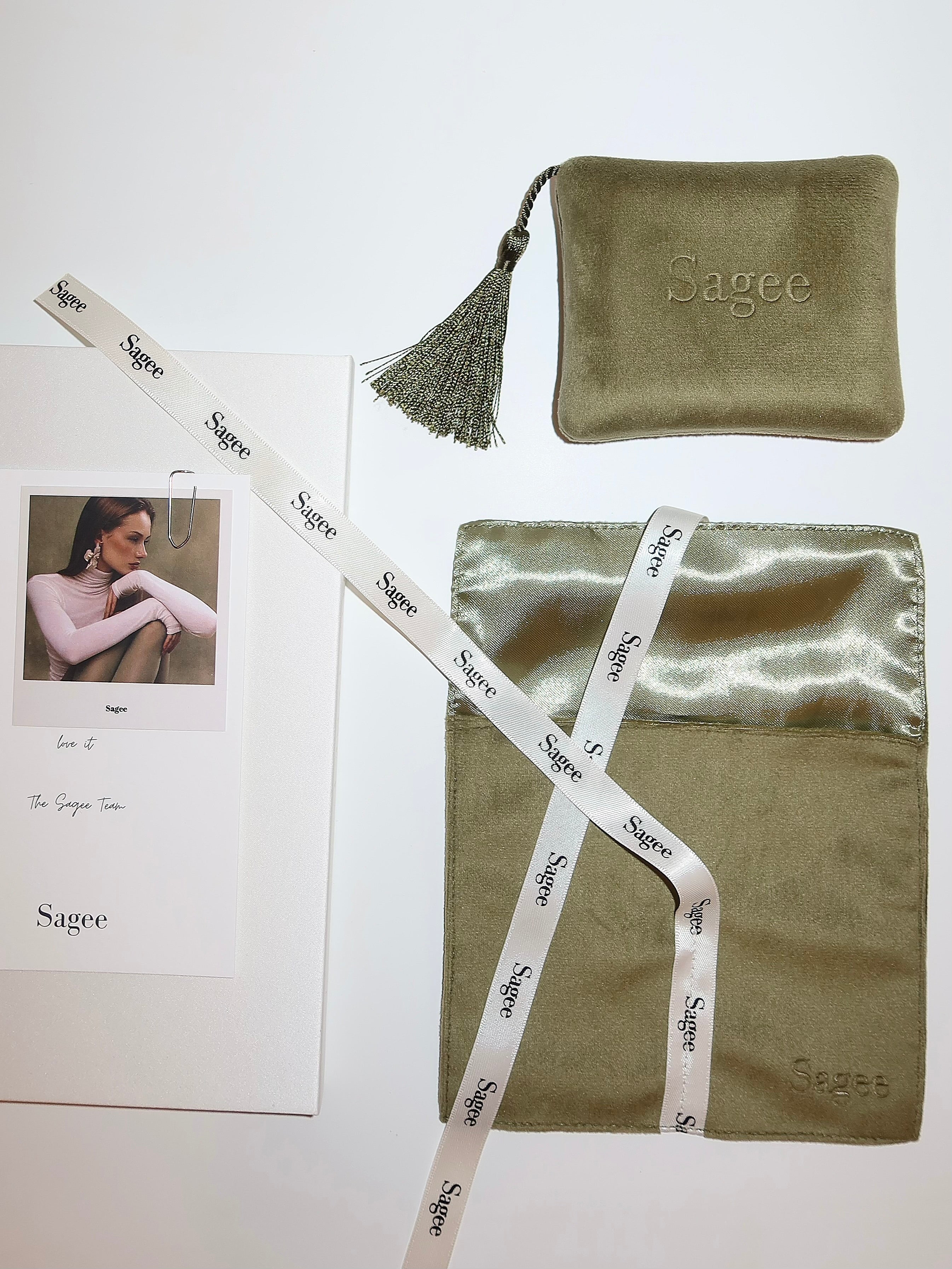 Sagee Signature Hand chain